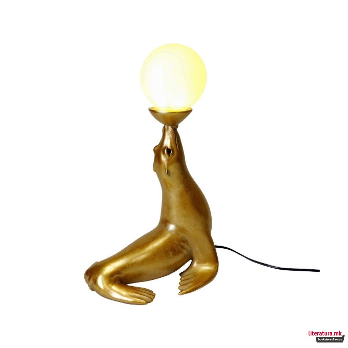 Ламба, Animal Family: Robbie 