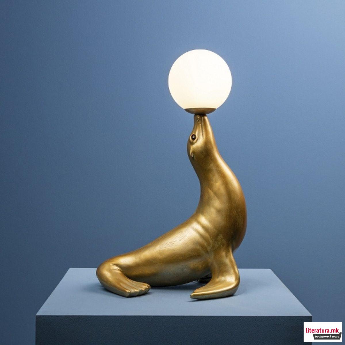 Ламба, Animal Family: Robbie 