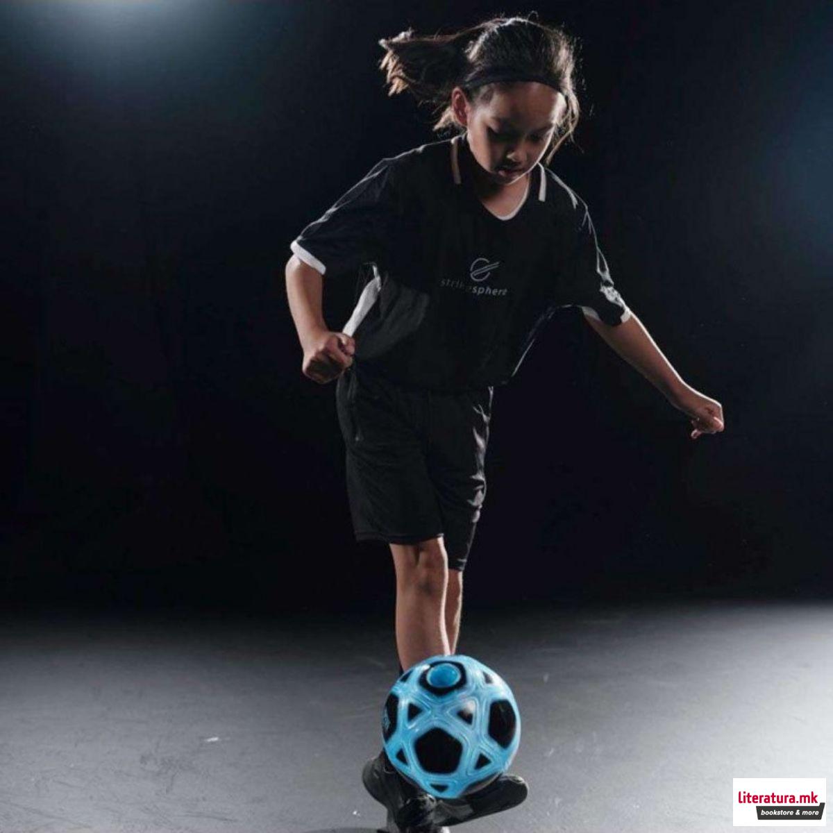 Фудбалска топка со светла и звуци, Strikesphere Counter Soccer Ball 