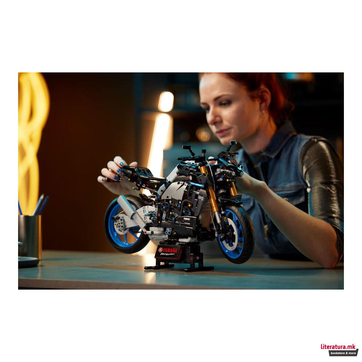 LEGO коцки, Technic, Yamaha MT-10 SP 