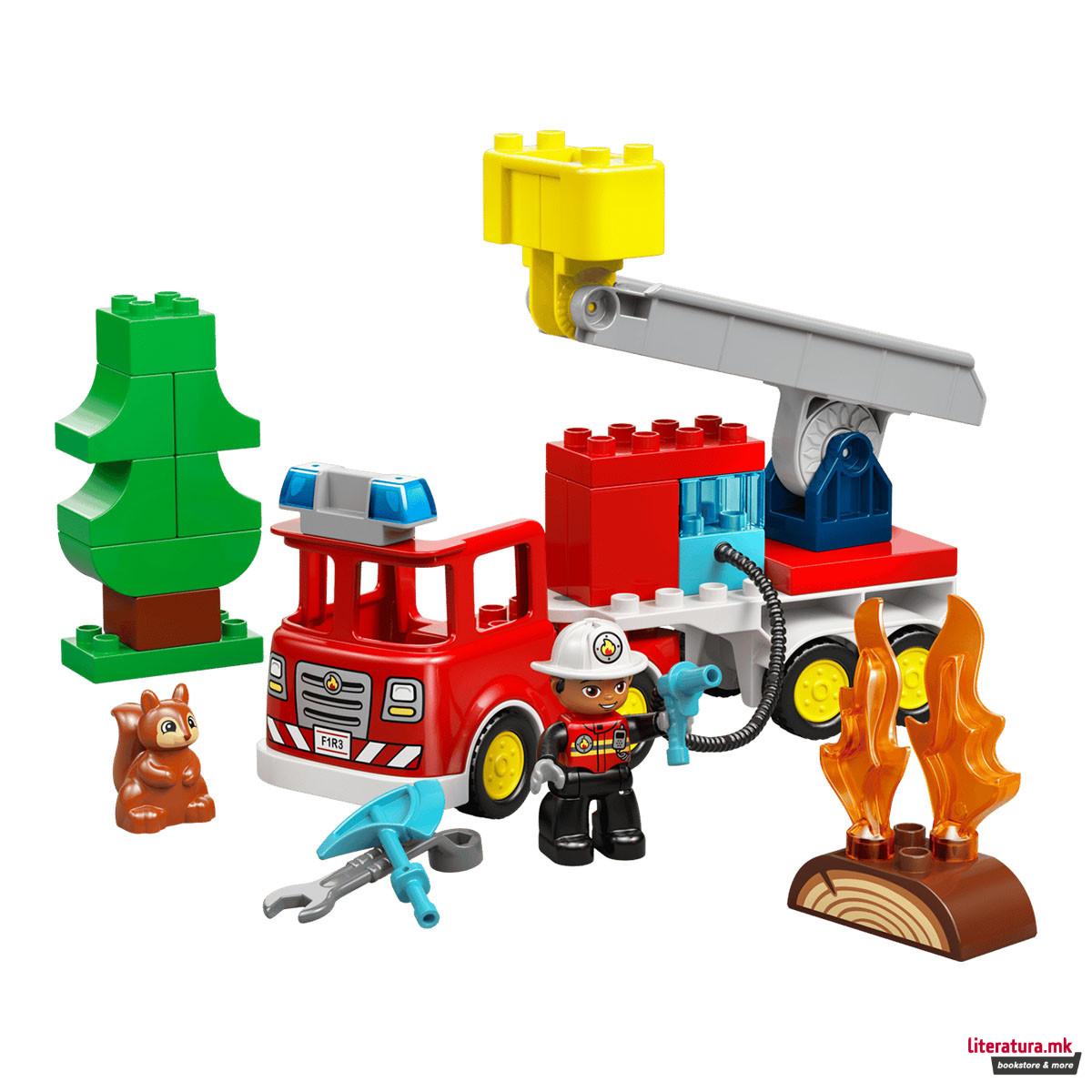 LEGO коцки, Duplo, Fire Truck with Hose and Firefighter 