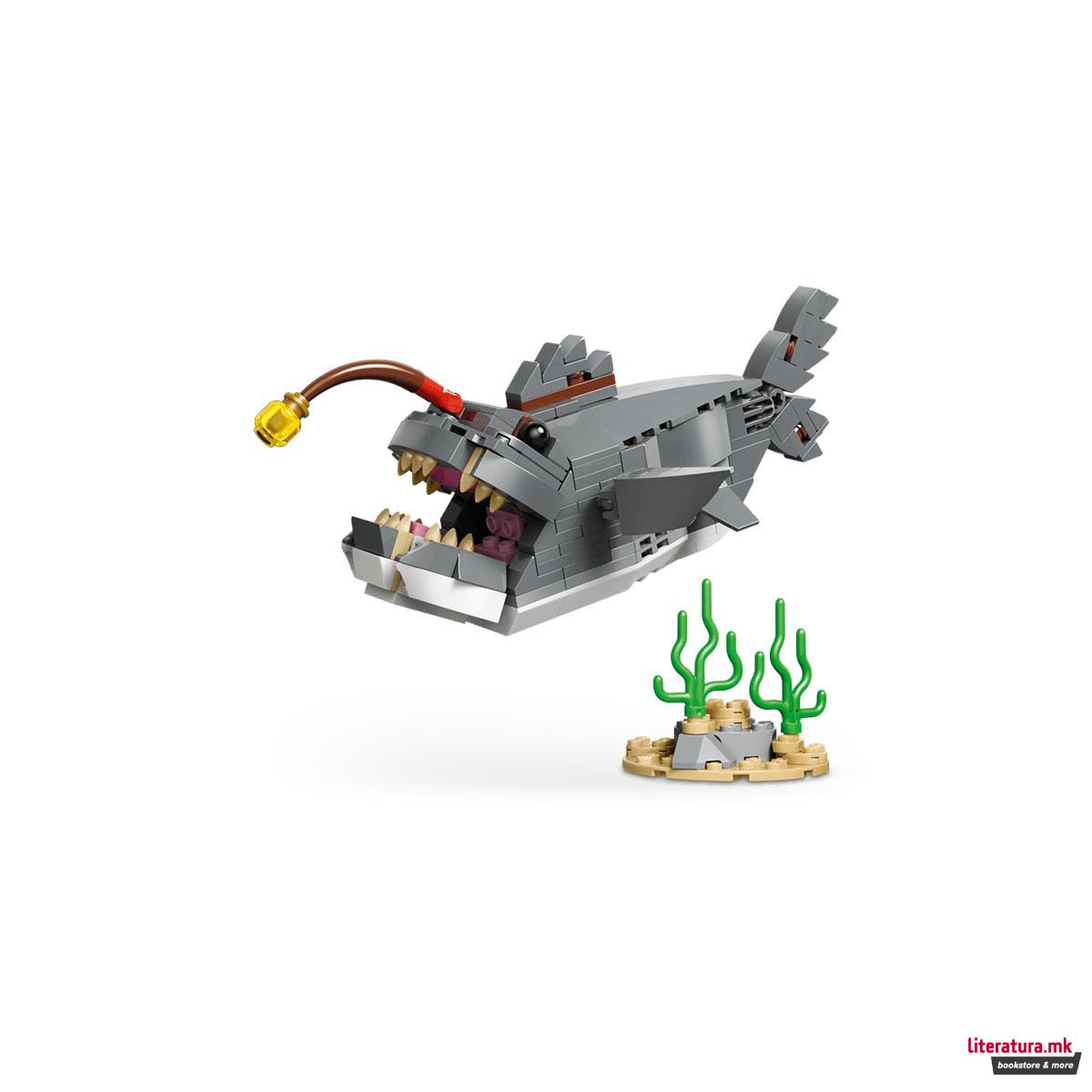 LEGO коцки, Creator 3-in-1, Fierce Shark with a Treasure Chest 