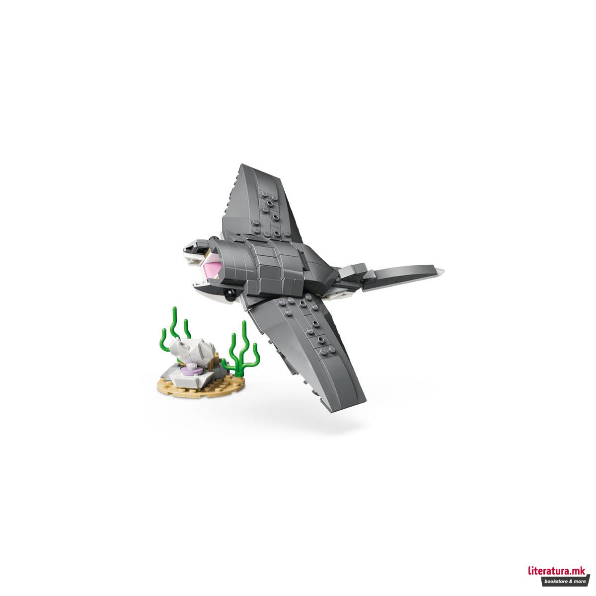 LEGO коцки, Creator 3-in-1, Fierce Shark with a Treasure Chest 