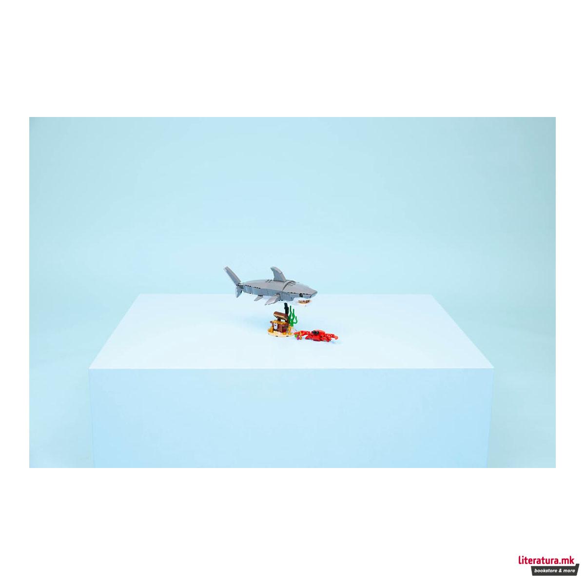 LEGO коцки, Creator 3-in-1, Fierce Shark with a Treasure Chest 