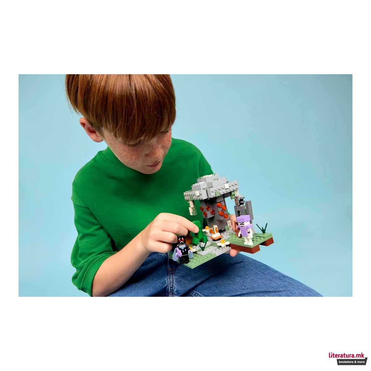 LEGO коцки, Minecraft, The Pale Garden 