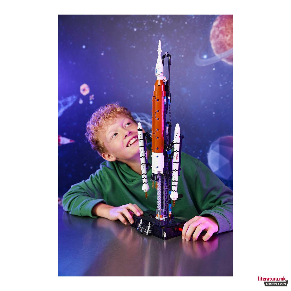 LEGO коцки, Technic, NASA Artemis Space Launch System Rocket 