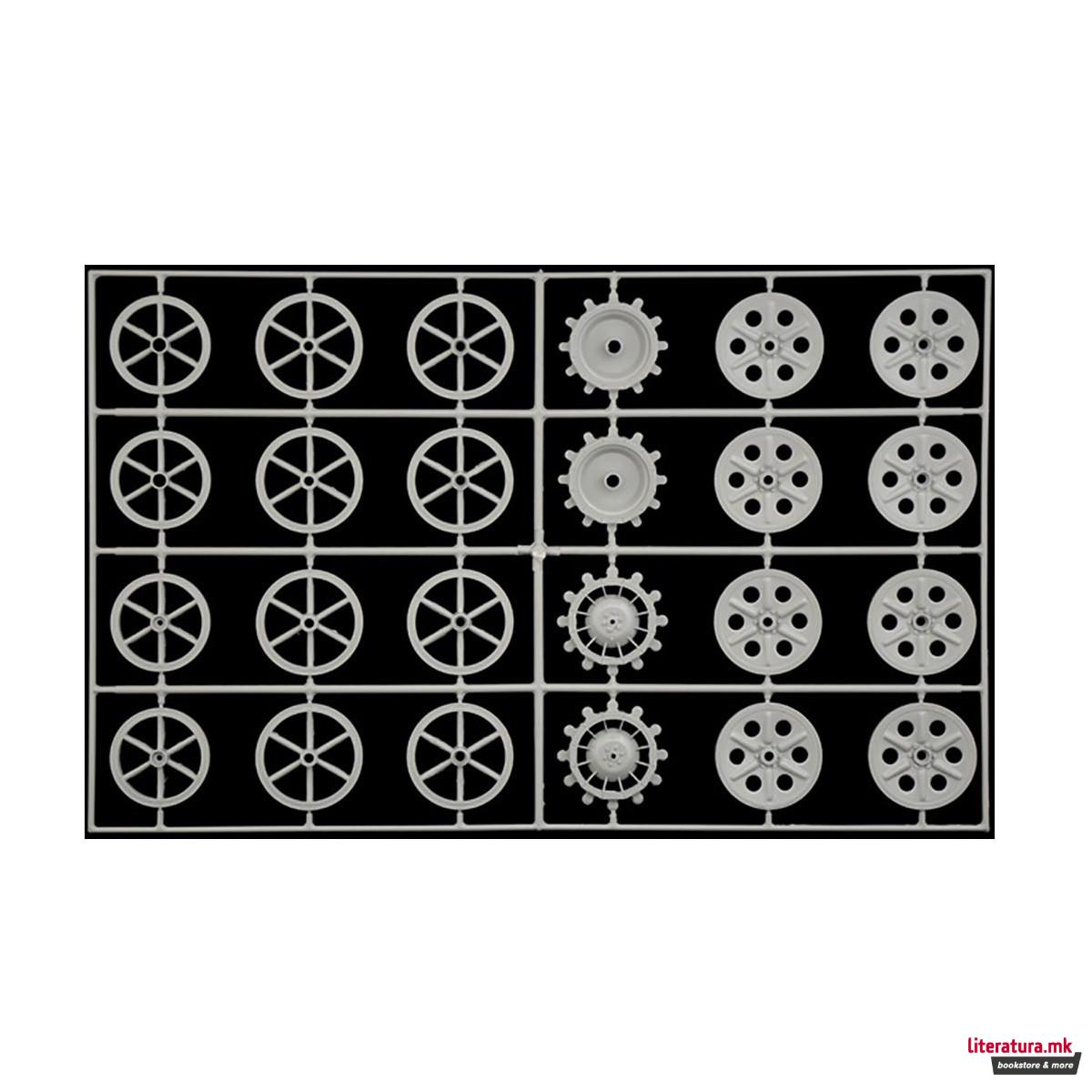 Макета, Military Vehicles, Sd.Kfz. 2 Kettenkraftrad Typ HK 101, 1:9