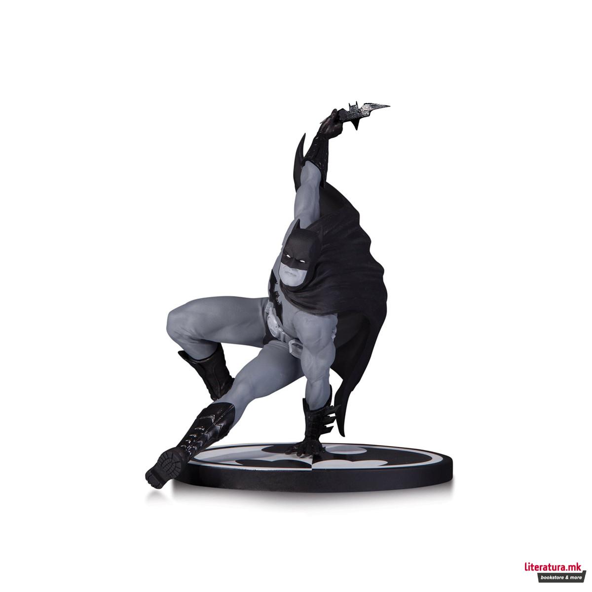 DC Collectibles Batman: Black & White: Batman 