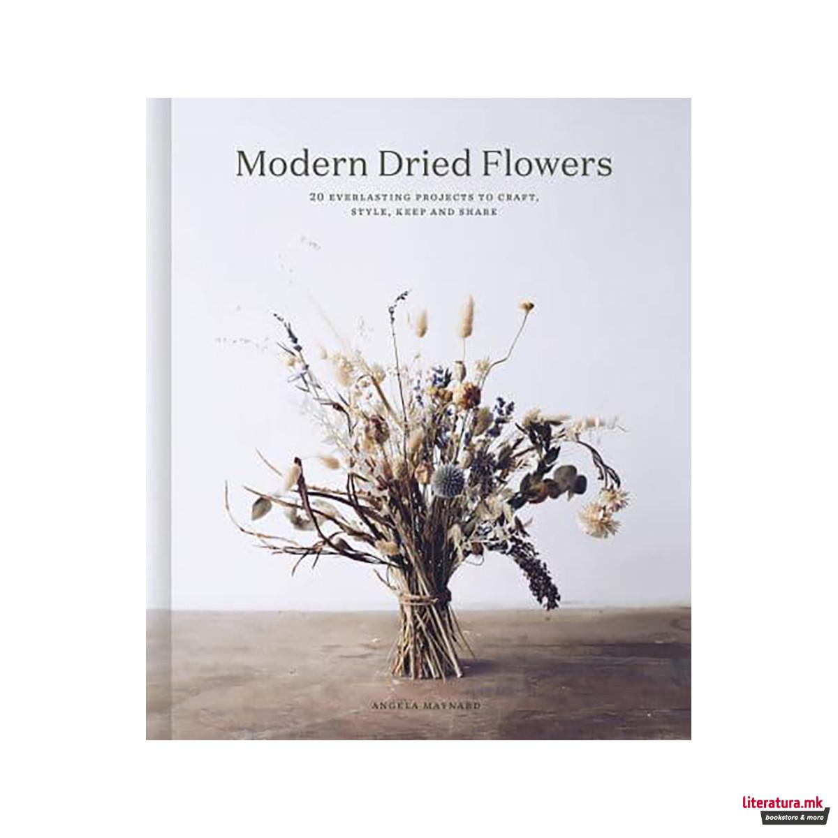 Modern Dried Flowers 