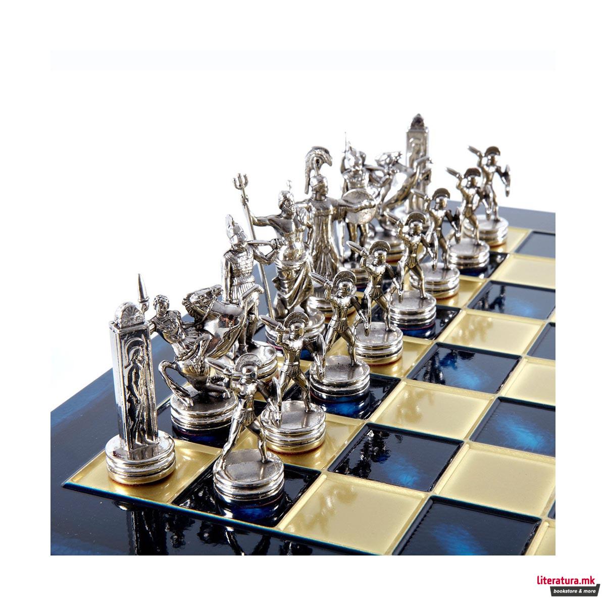 Сет за шах, Handcrafted Greek Mythology, среден, син со златни/сребрени фигури 
