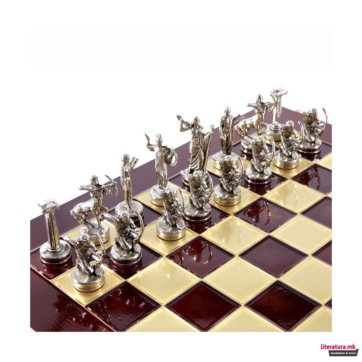 Сет за шах, Handcrafted Labours of Hercules Set, црвен со златни/сребрени фигури