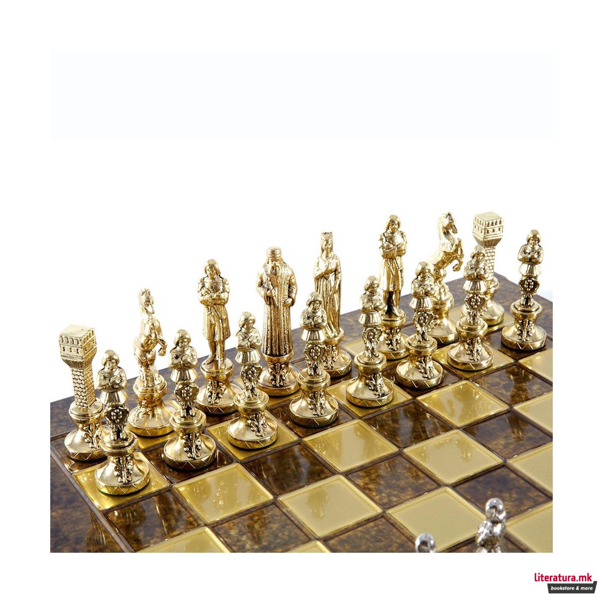 Сет за шах, Handcrafted Renaissance Set среден, кафеав со златни/сребрени фигури 