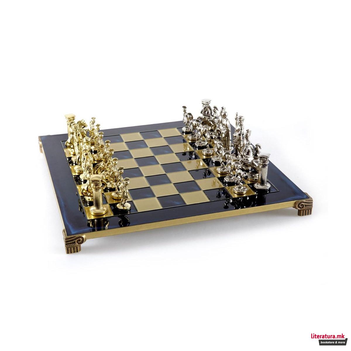 Сет за шах, Handcrafted Greek Roman Period, голем, син со златни/сребрени фигури 