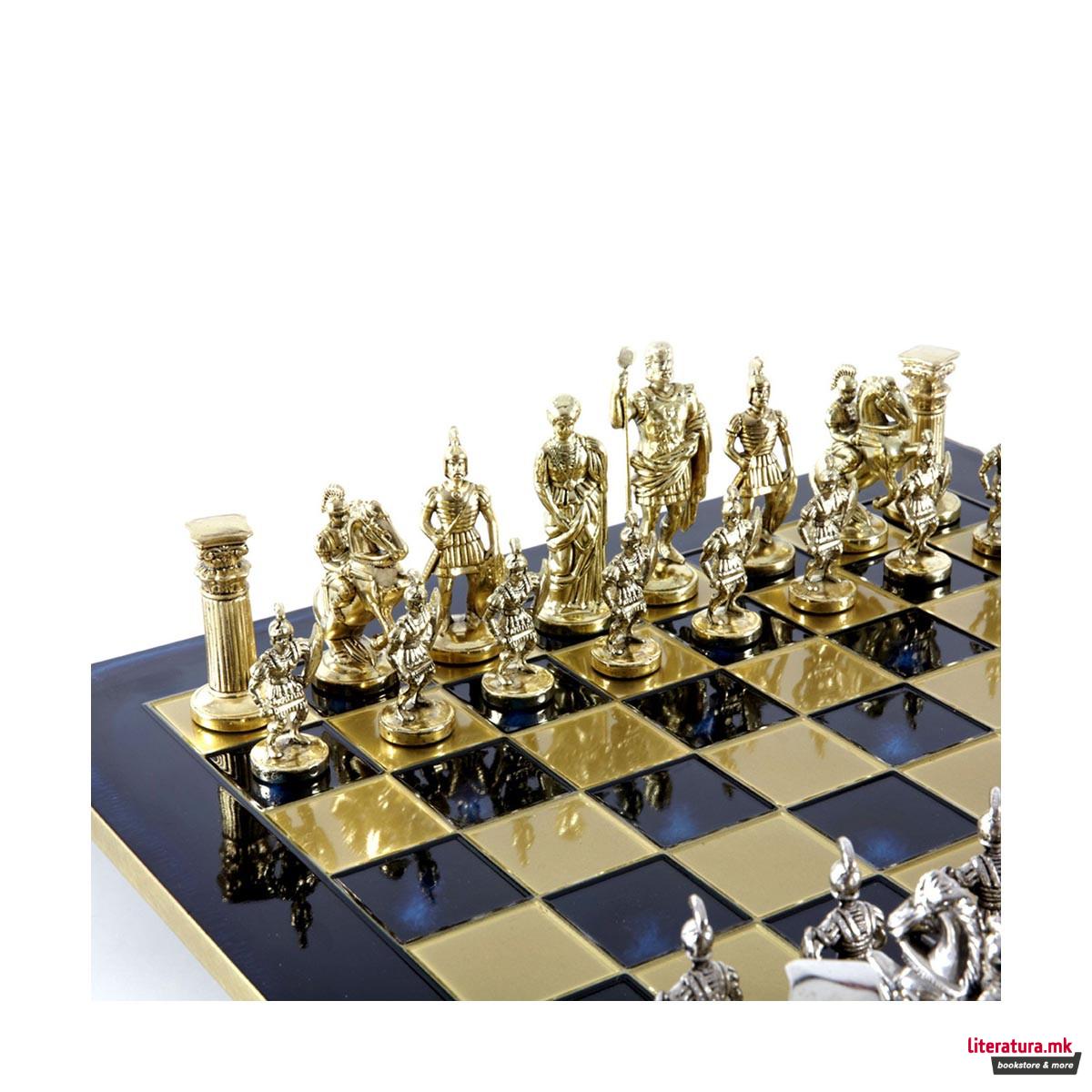 Сет за шах, Handcrafted Greek Roman Period, голем, син со златни/сребрени фигури 
