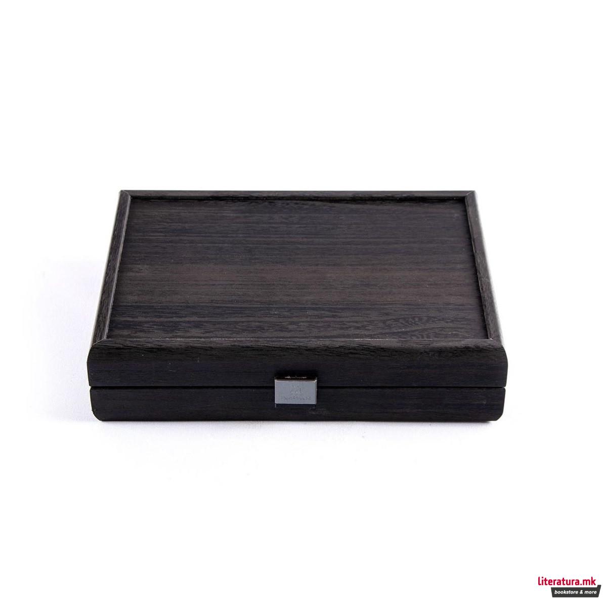 Карти за играње во кутија, Luxury Black 