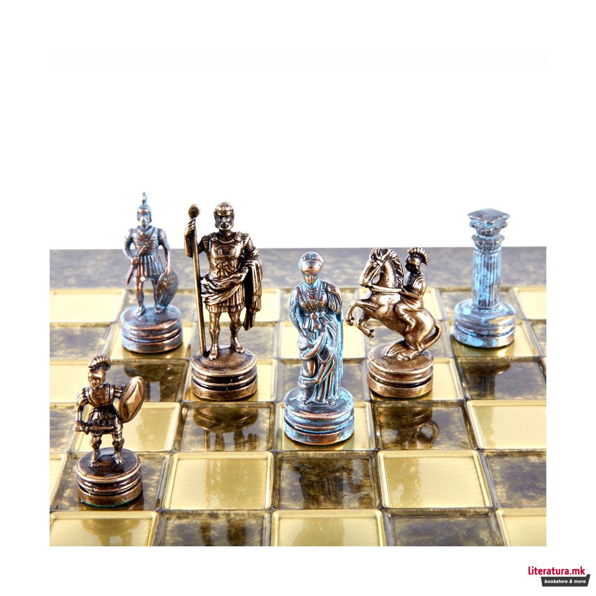 Сет за шах, Greek Roman Period, мал, кафеав со сини/кафеави фигури 