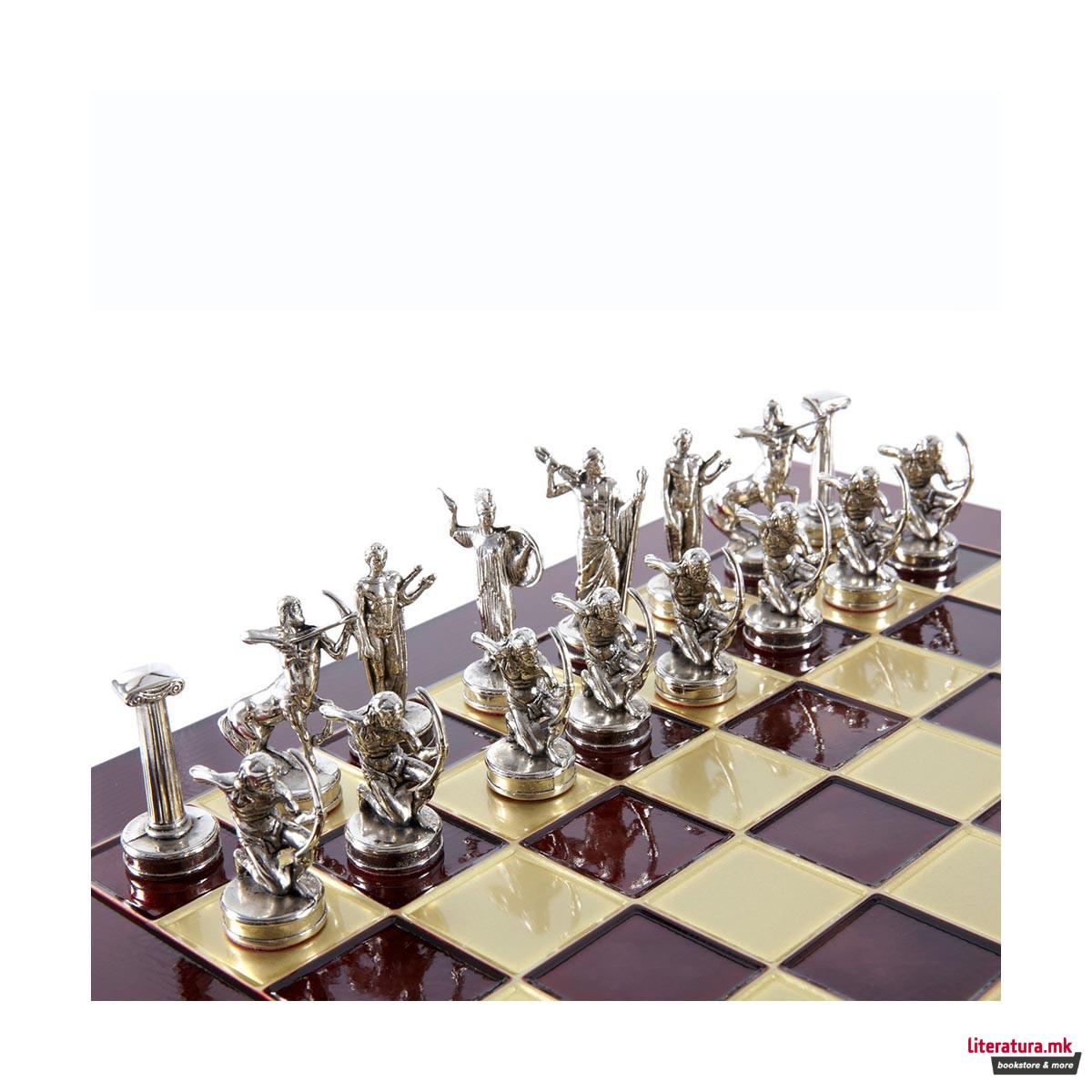 Сет за шах, Giants' Battle, среден, црвен со златни/сребрени фигури 