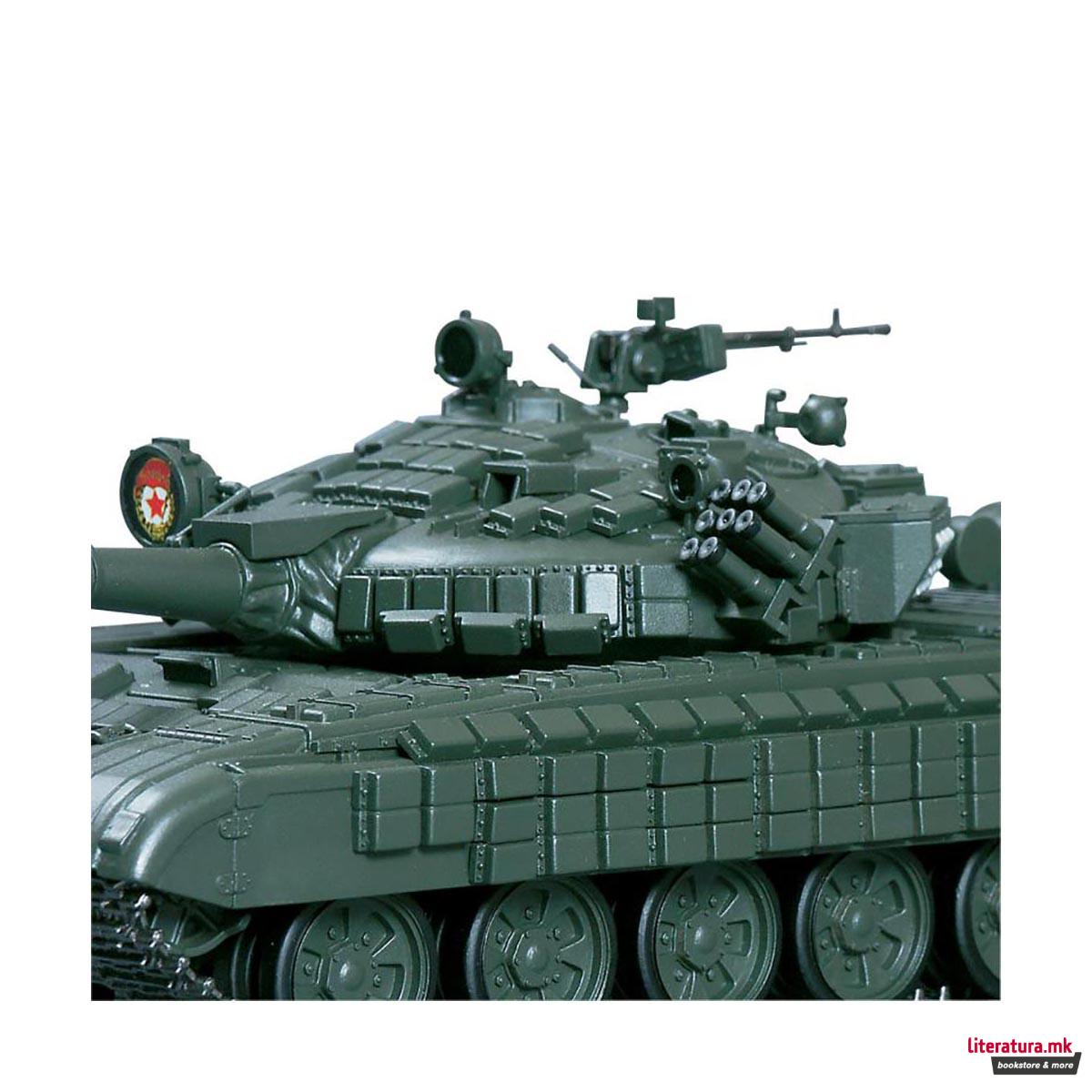 Макета, Russian main battle tank with ERA T-72B, 304 парчиња, 1:35 