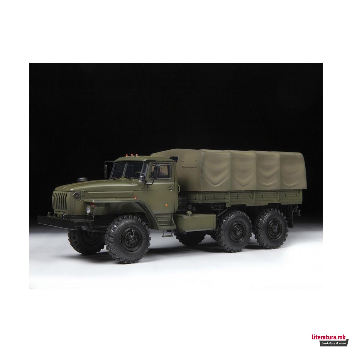 Макета, Russian army truck Ural-4320, 357 парчиња, 1:35 