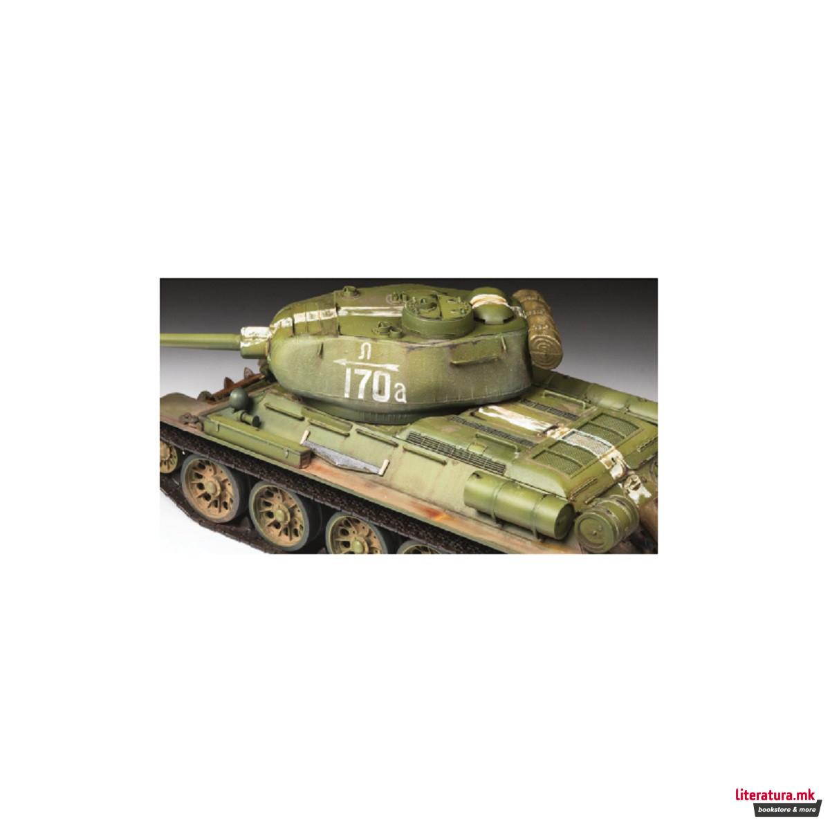 Макета, Soviet medium tank T-34/85, 296 парчиња, 1:35 