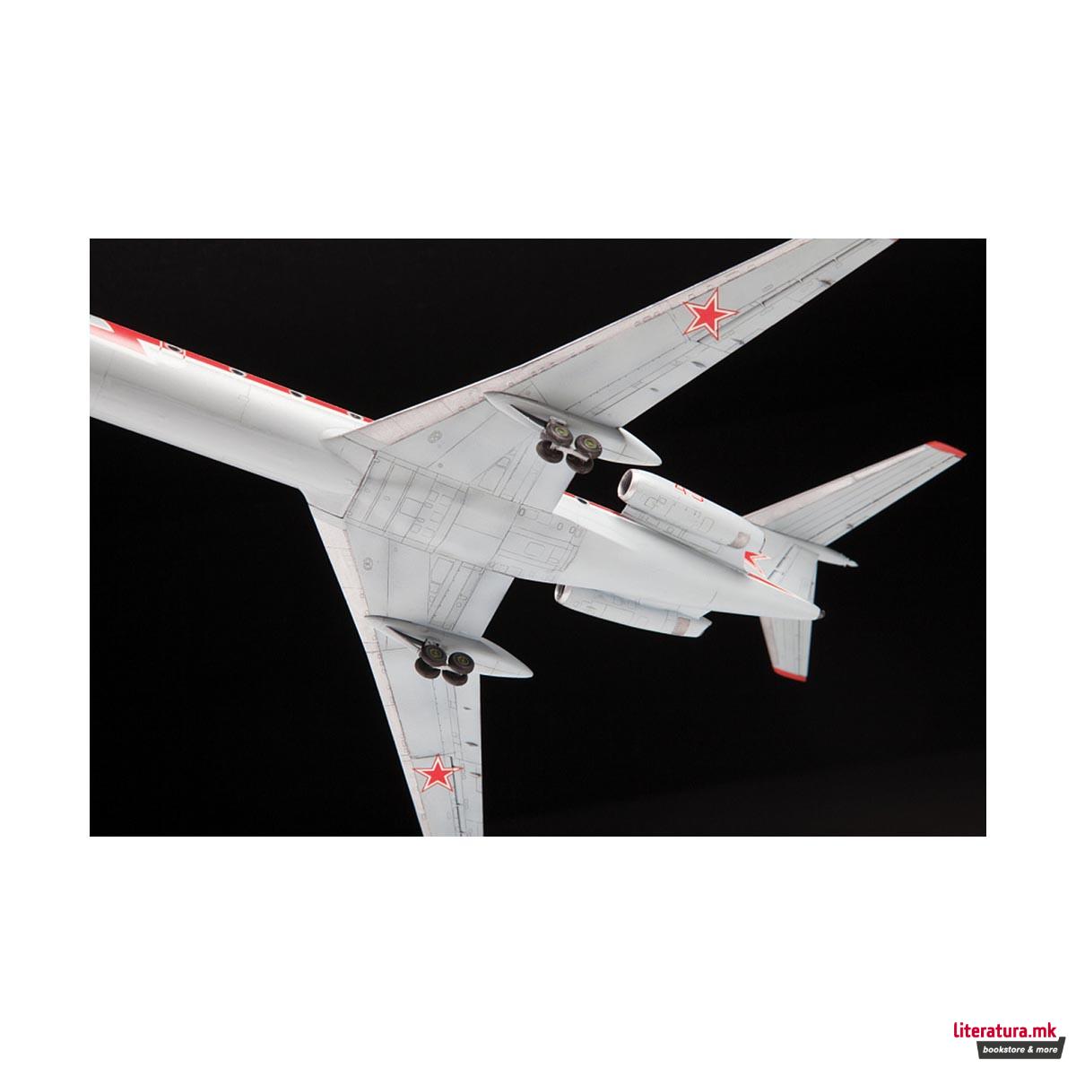 Макета, Training plane TU-134UBL 