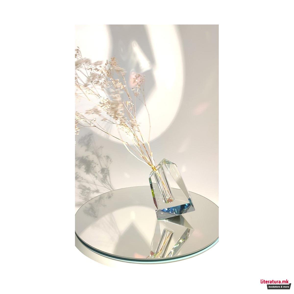 Кристална вазна, Regenbogen - Irregular Vase 