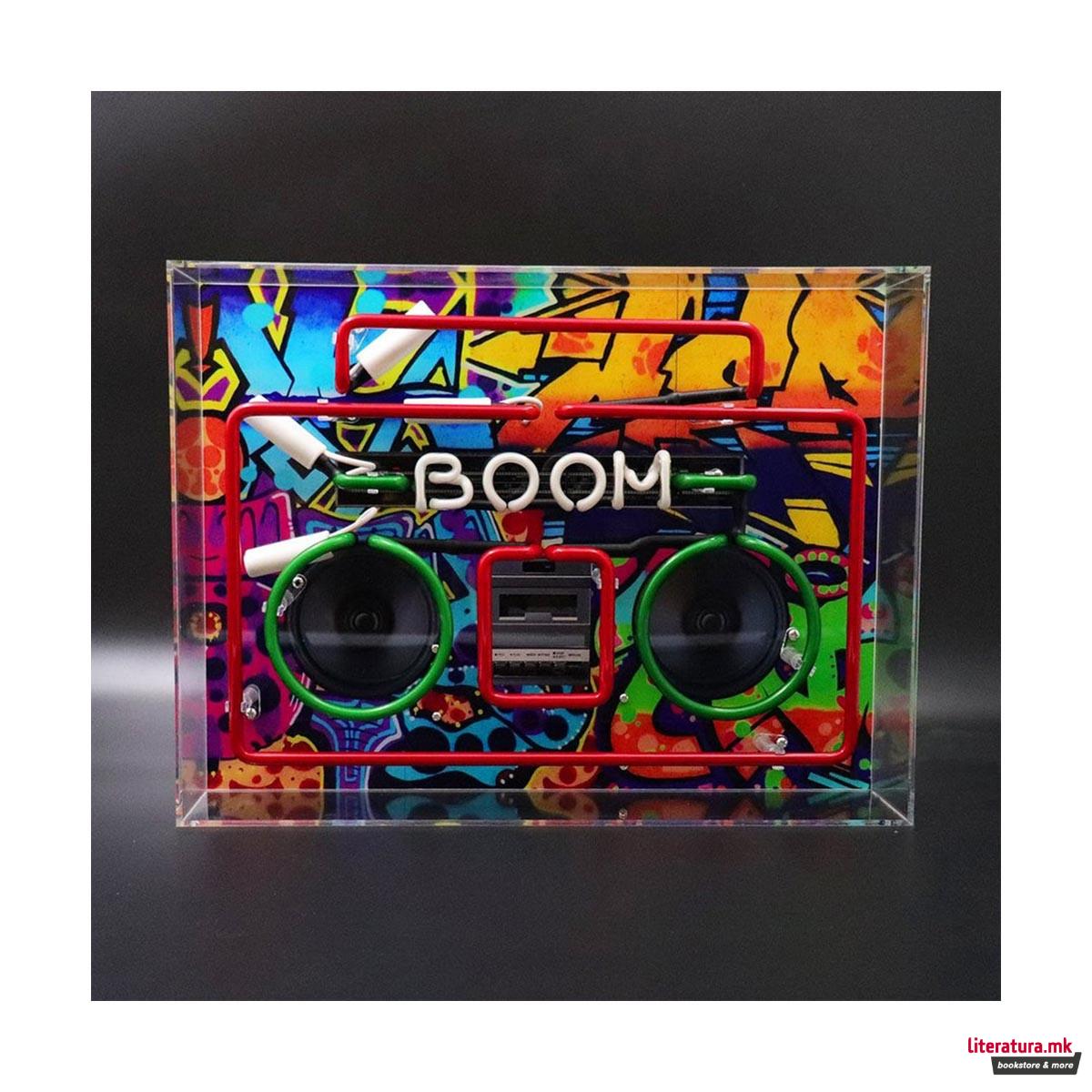 Неонски знак во кутија, 