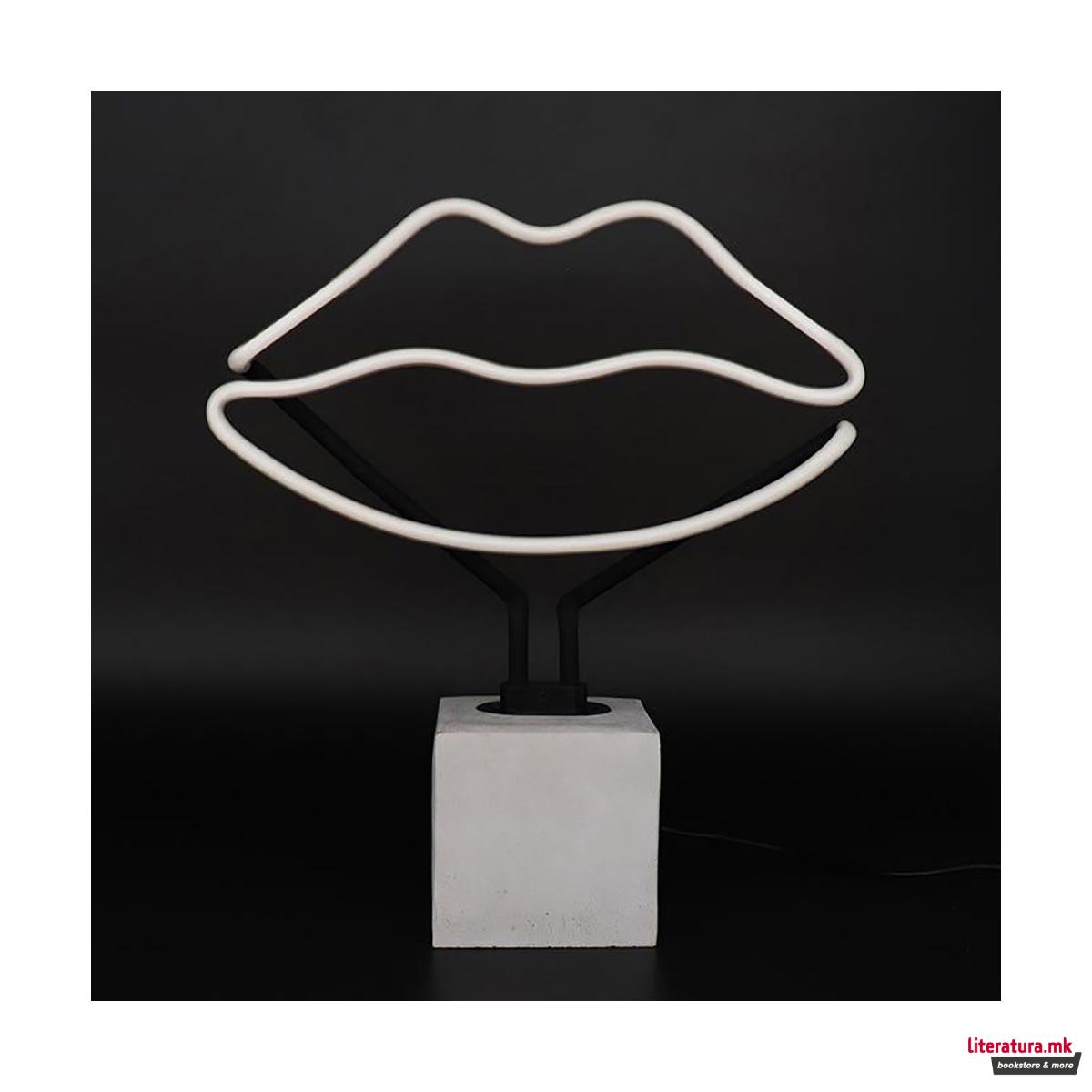 Неонски знак, Neon 'Lips' Sign 