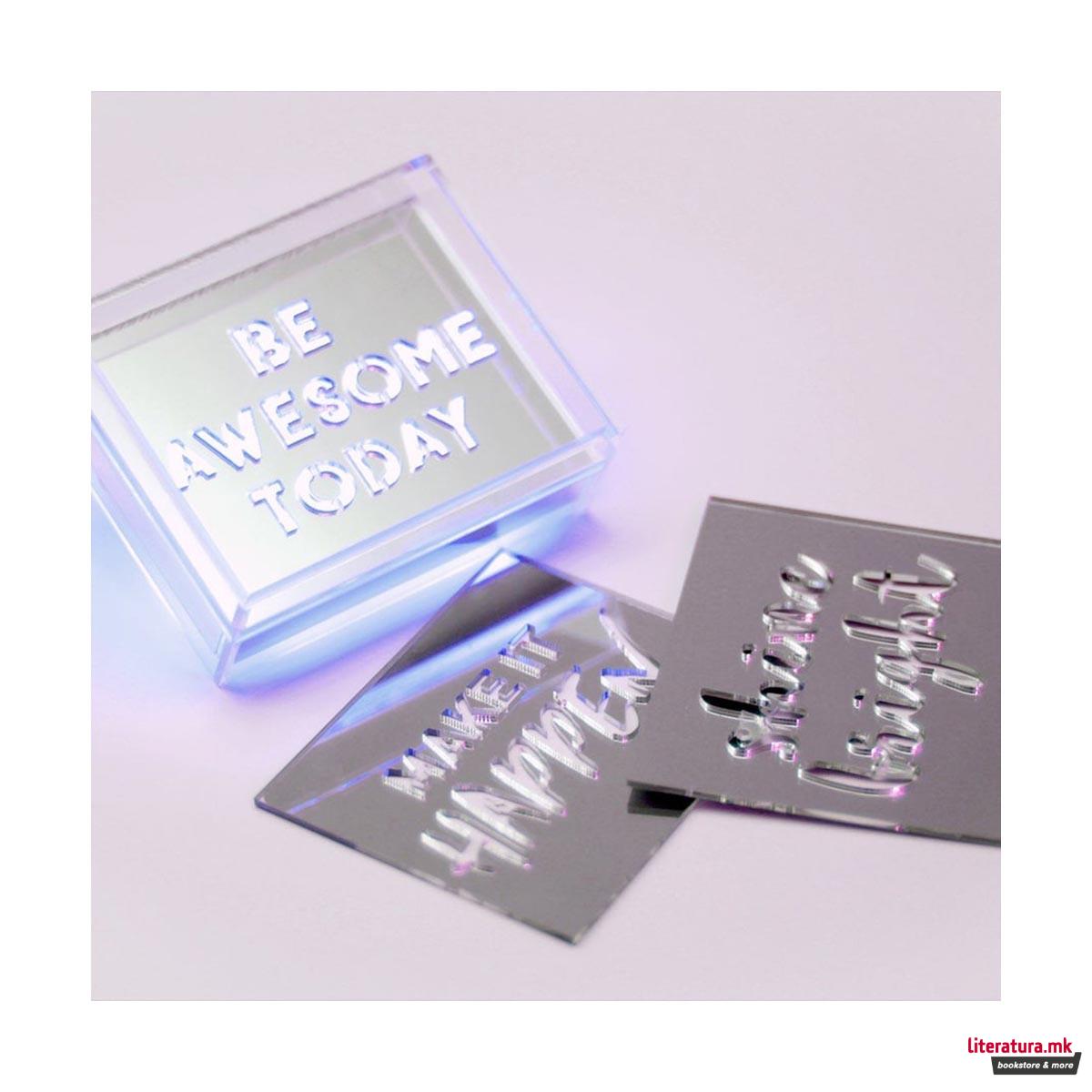 Светлечка кутија со порака - LED, Blue - Mini Acrylic Box