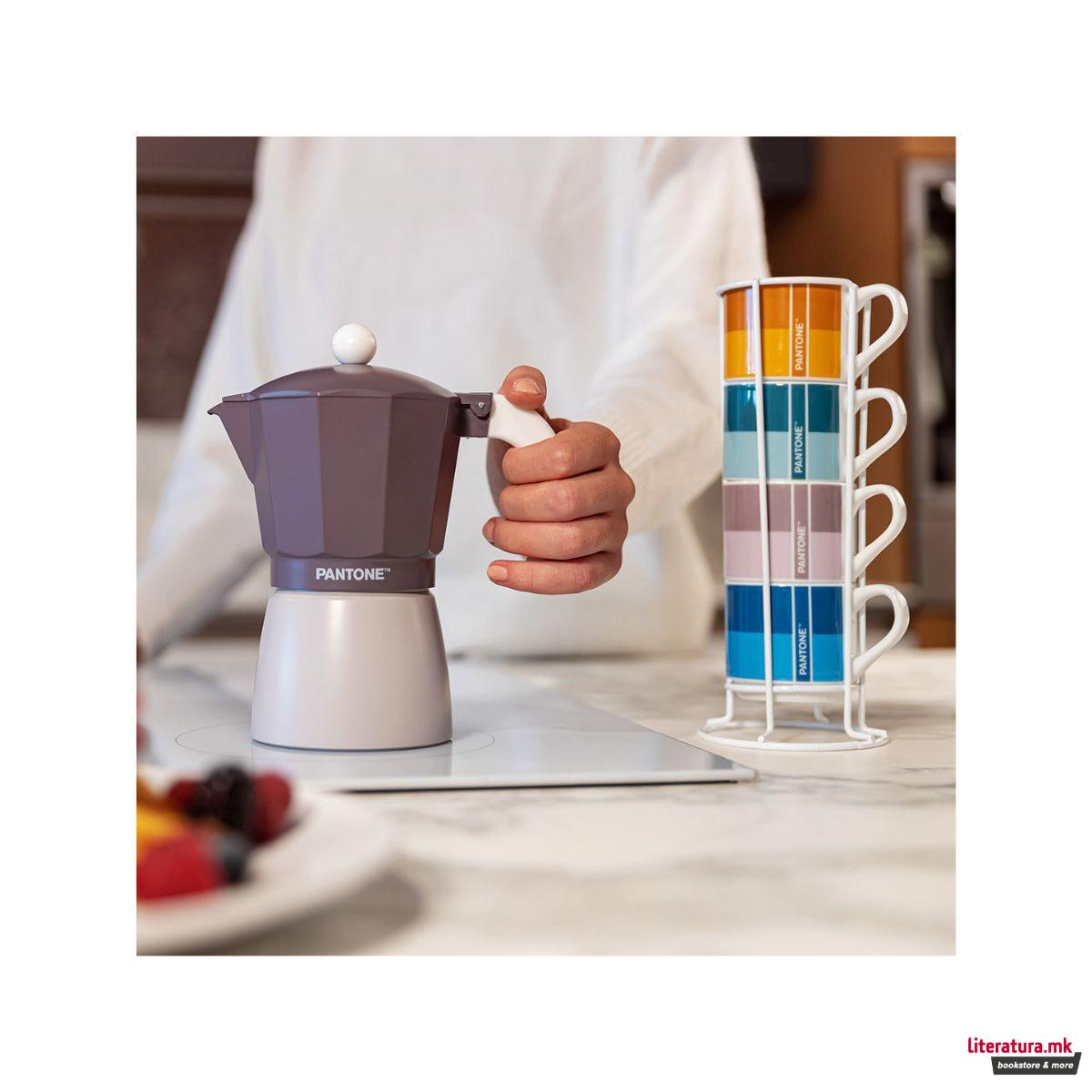 Сет од 4 шолји и виолетова мока, Pantone 