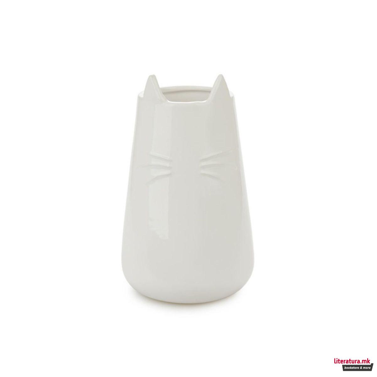 Повеќенаменски сад, Meow 