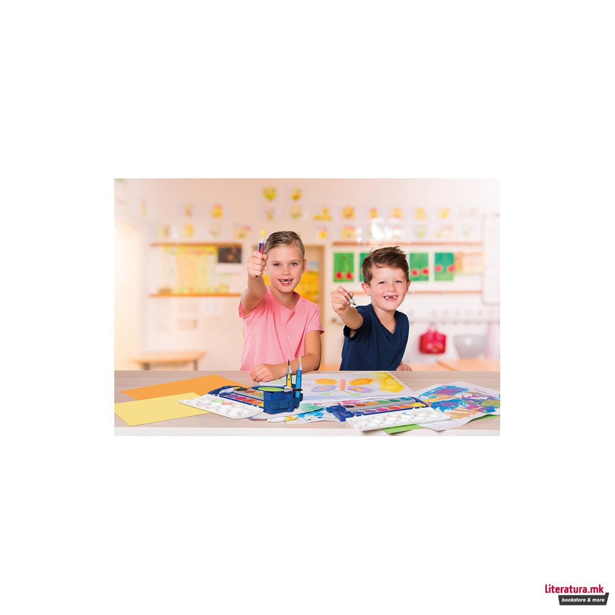 Водени бои + четка Pelikan, 12 бои