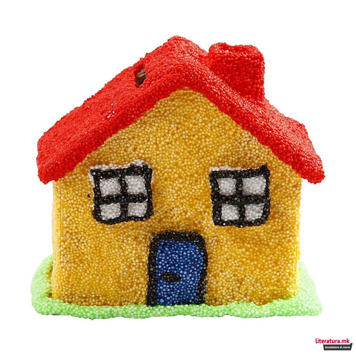 Дрвена касичка за пари- Куќичка 